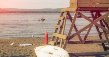 Kleiner Brombachsee: großes Camping im Fränkischen Seenland