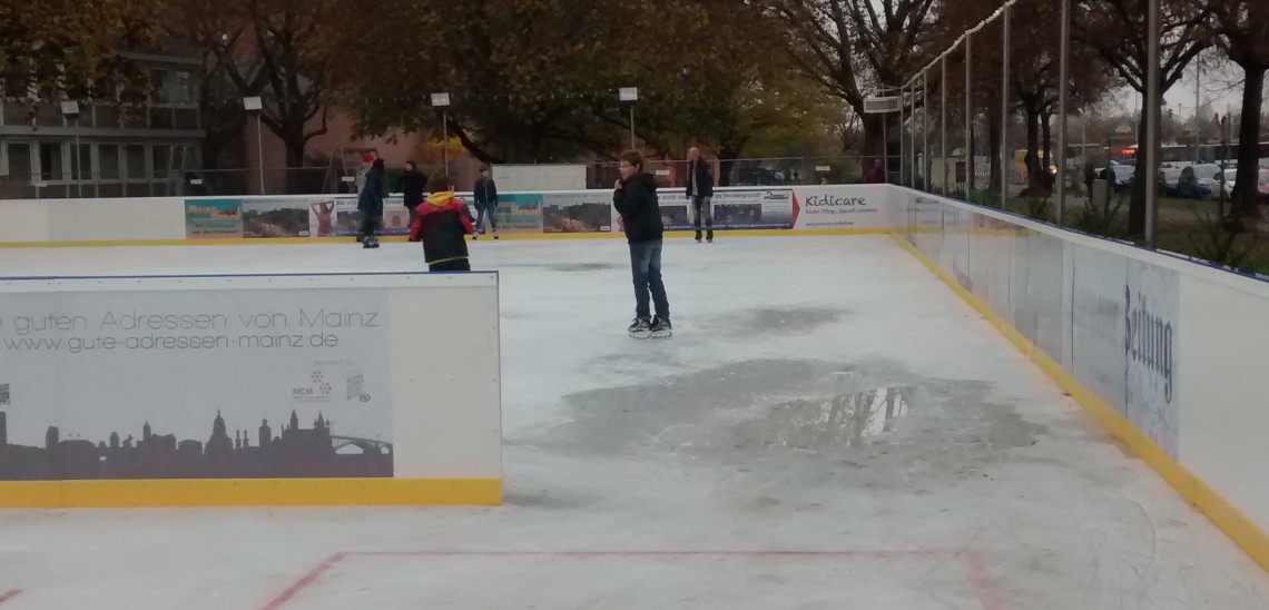 Eisbahn Mainz am Ernst-Ludwig-Platz