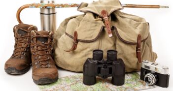 Ausrüstung zum Wandern: Packliste & Tipps