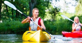 Kanufahren: meine 3 Lieblingstouren, praktische Tipps & vermeidbare Gefahren (Foto: Shutterstock / Kzenon)