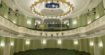 Vielfältige Bühnenkunst im Erzgebirge: Spielzeit 2023/2024 (Foto: Erzgebirgische Theater und Orchester GmbH)