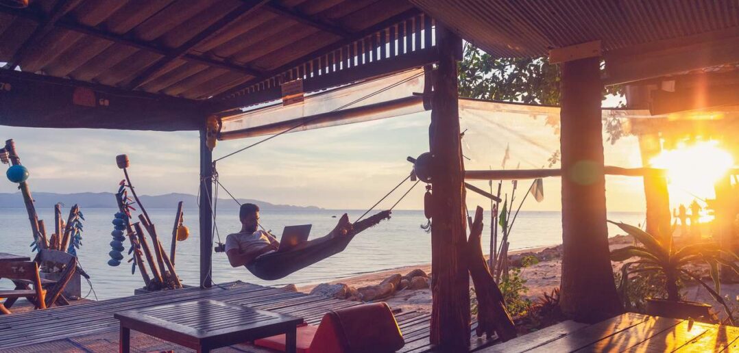 Abseits der Touristenpfade: Die besten Geheimtipps für digitale Nomaden in Deutschland (Foto: AdobeStock - olezzo - 238119402)