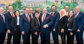 Festkomitee wählt Lutz Schade als Präsidenten und ehrt (Foto: Festkomitee Kölner Karneval)